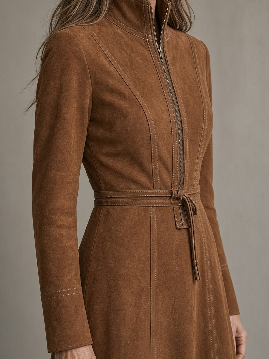 Uberta, abito midi effetto scamosciato con collo alto, zip e cintura, cognac, dettaglio