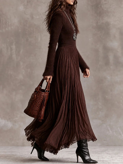 Leopolda | Abito Maxi in Maglia Morbida con Gonna Plissé in Chiffon, Cioccolato