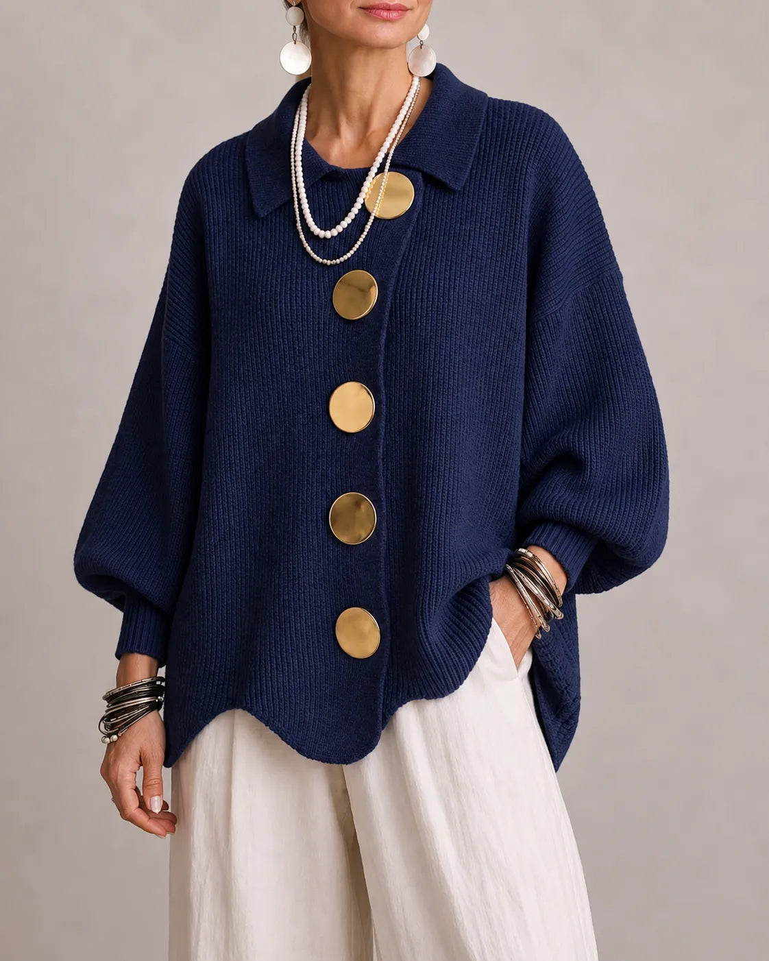 Elara | Cardigan Oversize in Maglia con Bottoni Dorati