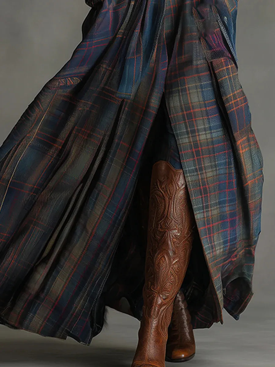 Alessandra | Abito Maxi Effetto Camoscio con Colletto Alto e Gonna a Quadri, Blu