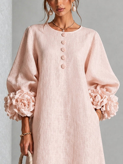 Eglantina – abito midi rosa cipria, dettaglio bottoncini e polsini con fiori