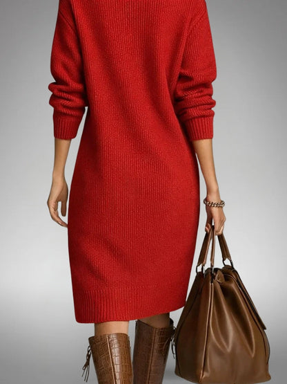 Laura, abito in maglia rosso con collo alto e bottoni — dietro