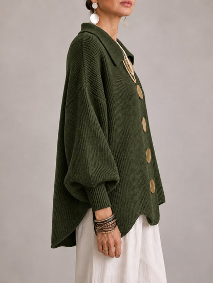 Cardigan verde oliva a coste, vista laterale con maniche a palloncino