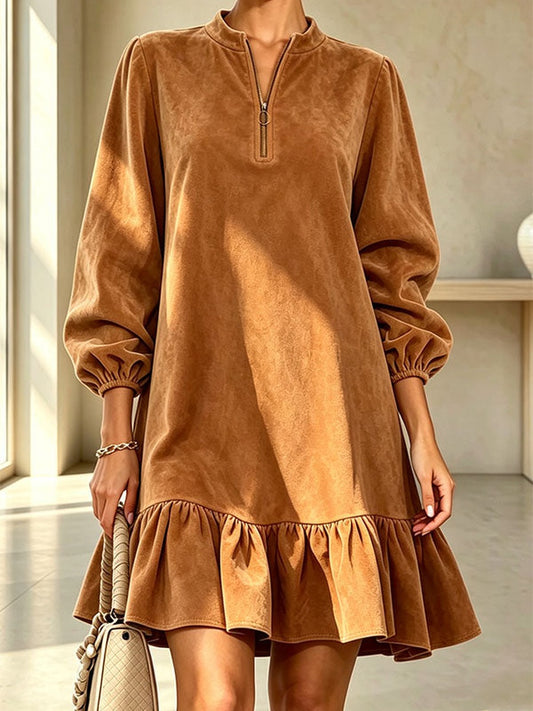 Crescenza, abito mini effetto suede con collo zip e orlo a volant, cognac