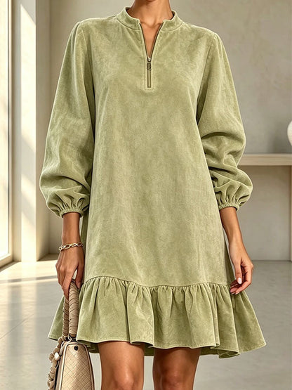 Crescenza, abito mini effetto suede con collo zip e orlo a volant, salvia