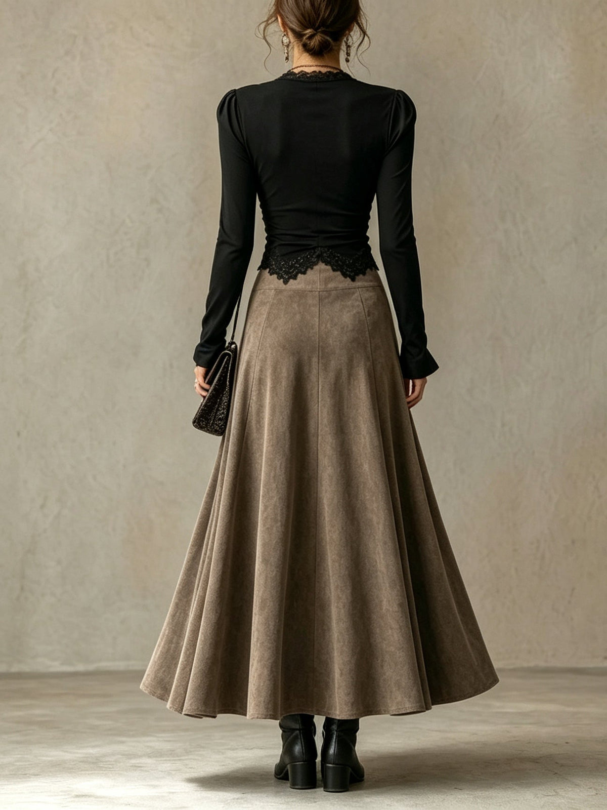 Fiordalisa | Completo Top in Pizzo e Gonna Effetto Scamosciato, Nero e Taupe
