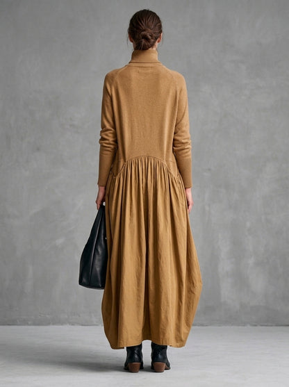 Ernestina — abito maxi oversize color cammello, vista posteriore