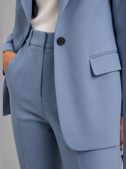 Gilberta, completo blazer e pantaloni a vita alta, dettaglio