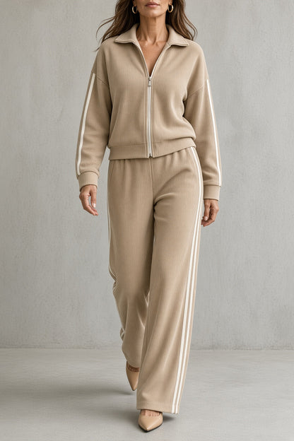 Teodora | Completo con Zip e Righe Laterali a Contrasto