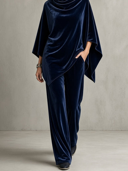 Costanzia, completo con poncho a collo drappeggiato e pantalone, blu navy