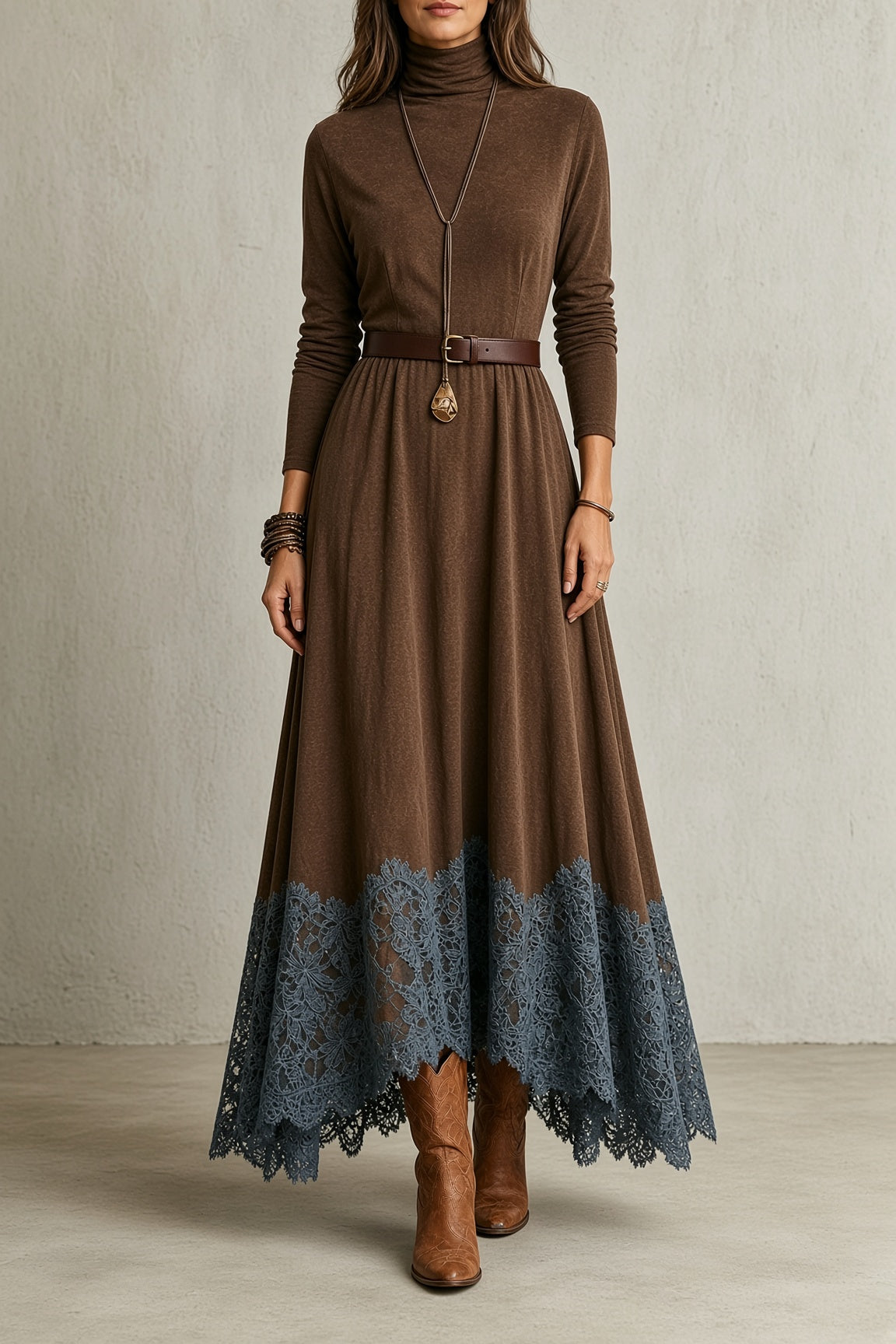 Novella | Abito Maxi con Orlo in Pizzo Blu, Marrone