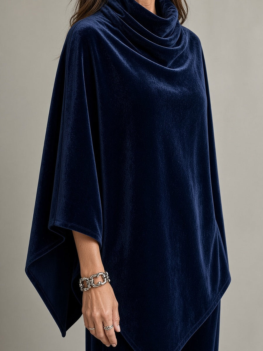 Costanzia, completo con poncho a collo drappeggiato e pantalone, blu navy, dettaglio