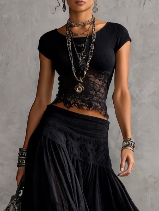 Egle | completo top in pizzo e gonna plissettata nero