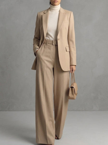 Matelda — completo blazer e pantalone a palazzo beige sabbia, vista frontale