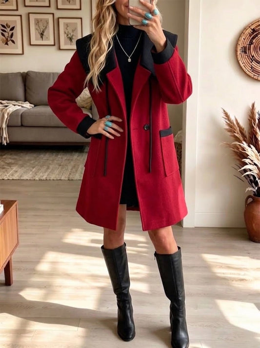 Ombretta | Cappotto Rosso con Revers Neri a Contrasto