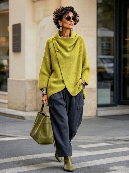 Colette | Maglia a Coste con Collo Asimmetrico e Bottoni
