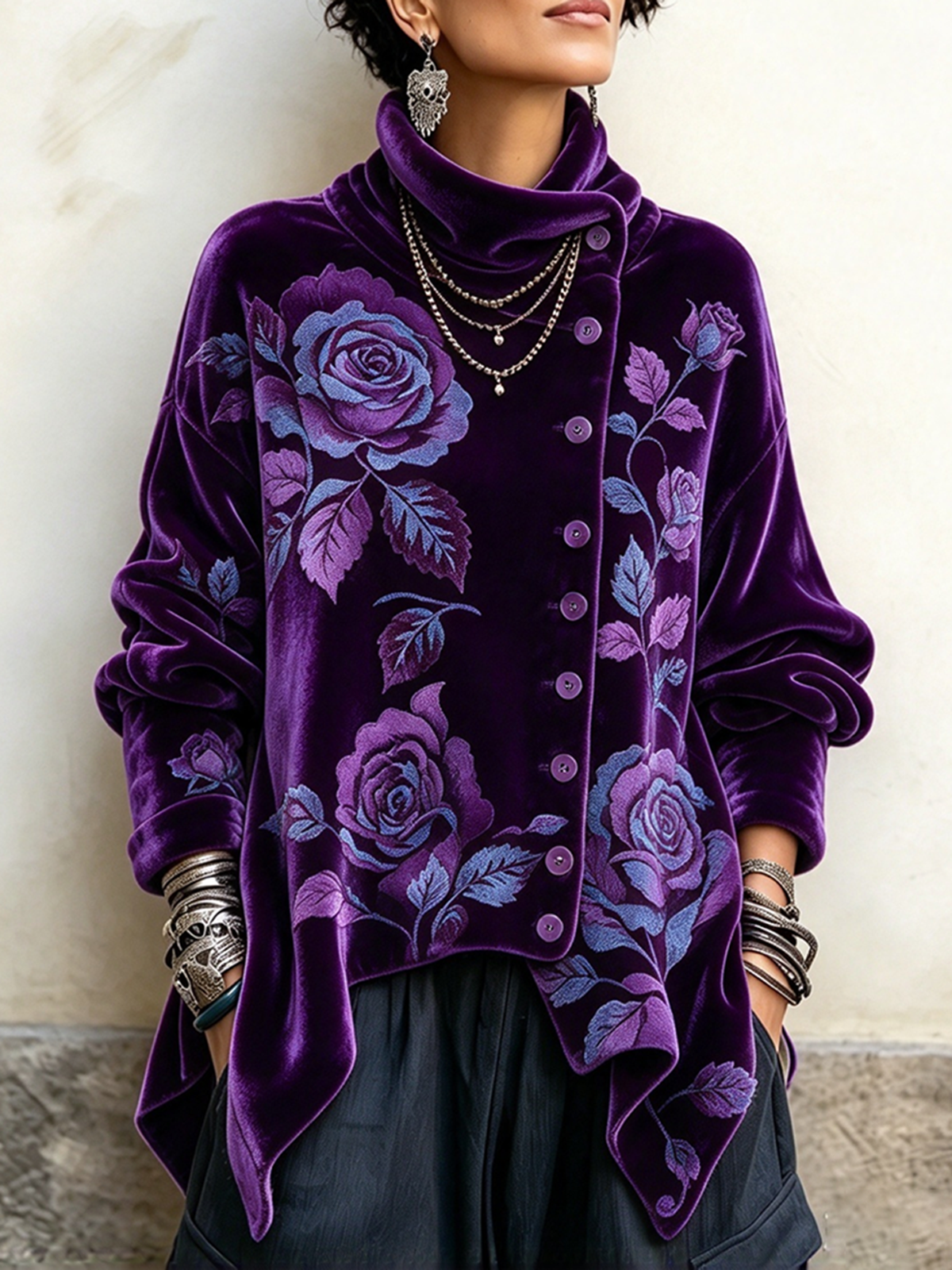 Roxane | Top in Velluto Viola con Rose e Collo Asimmetrico