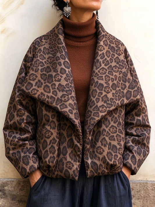 Fausta | Piumino Leopardato Aperto con Collo Ampio