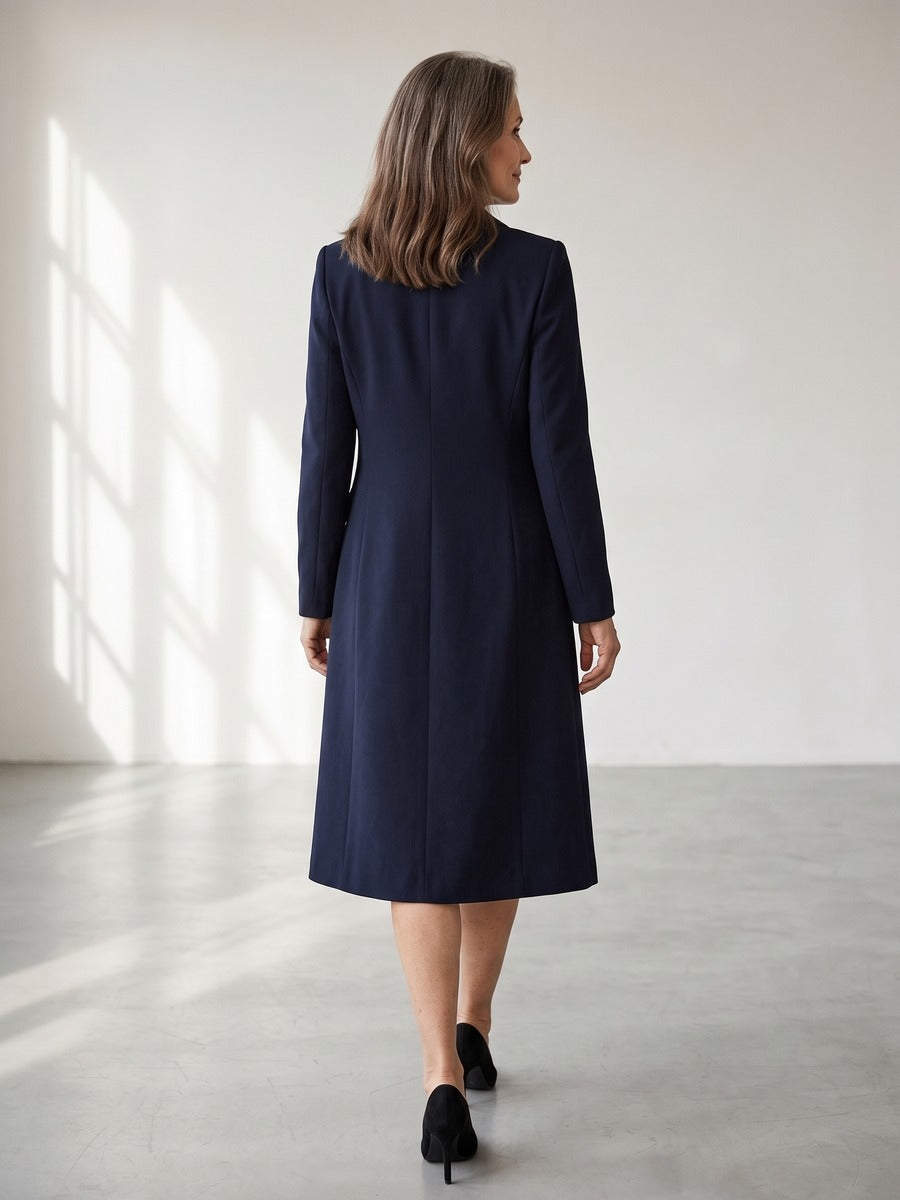 Santina, completo blazer lungo e abito senza maniche con bottoni dorati, blu navy, di schiena