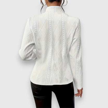 Loretta — Cardigan con Bottoni e Lavorazione a Trecce e Rombi