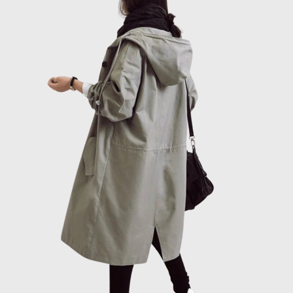 Rita — Trench Lungo Morbido con Cappuccio e Tasche