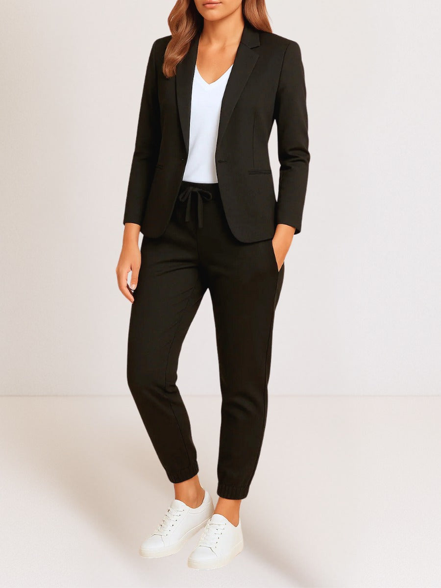 Zelmira, completo blazer e pantaloni alla caviglia, nero